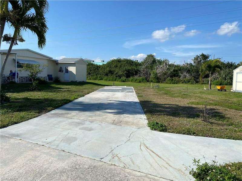 11370 Bayside Blvd  Cleared lot ready for a new home