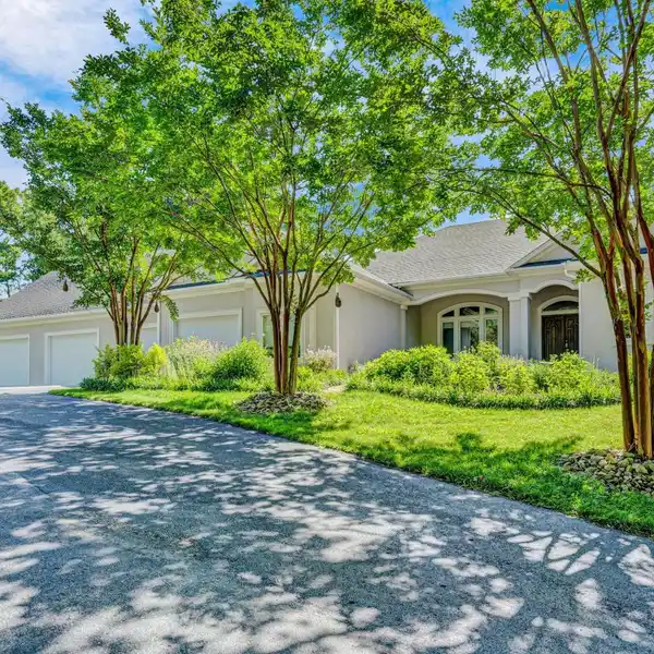 Secluded Estate with Panoramic Views and Luxury Amenities