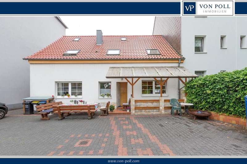 VON POLL IMMOBILIEN