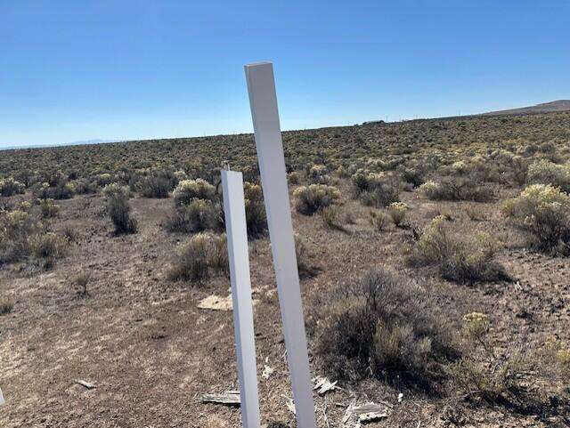 NE Corner Lot 800
