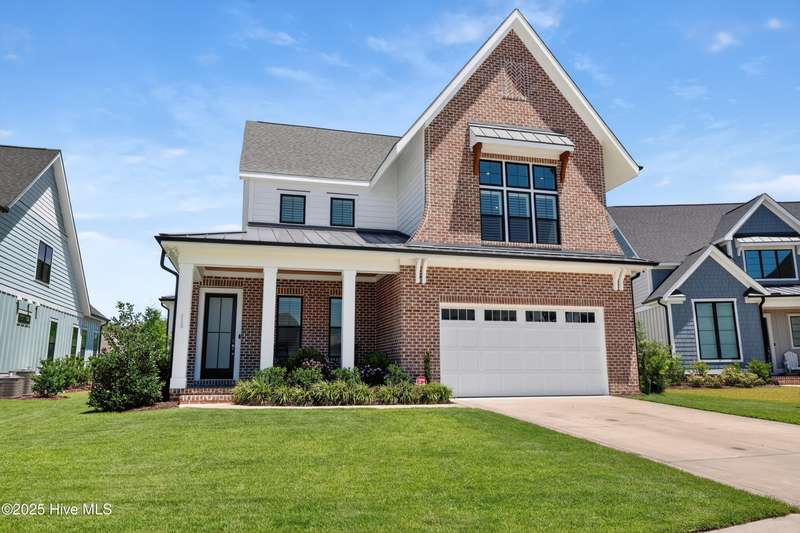 001_001_p2166984_898