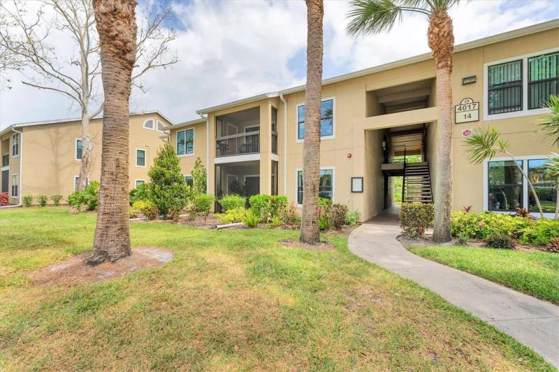 Welcome to unit 1421, a spacious 3 bedroom, 2 bath condo.