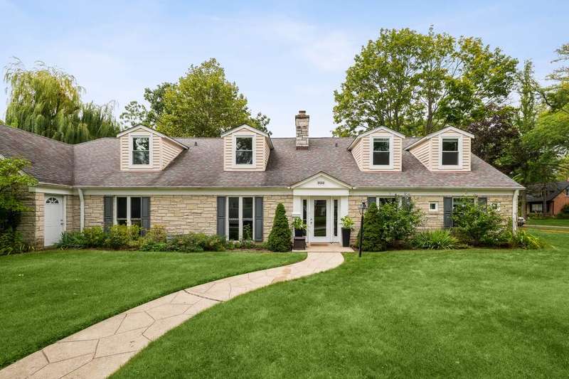 Welcome to 930 Harvard Ct.