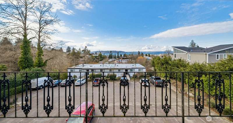 Des Moines water view from your own balcony!