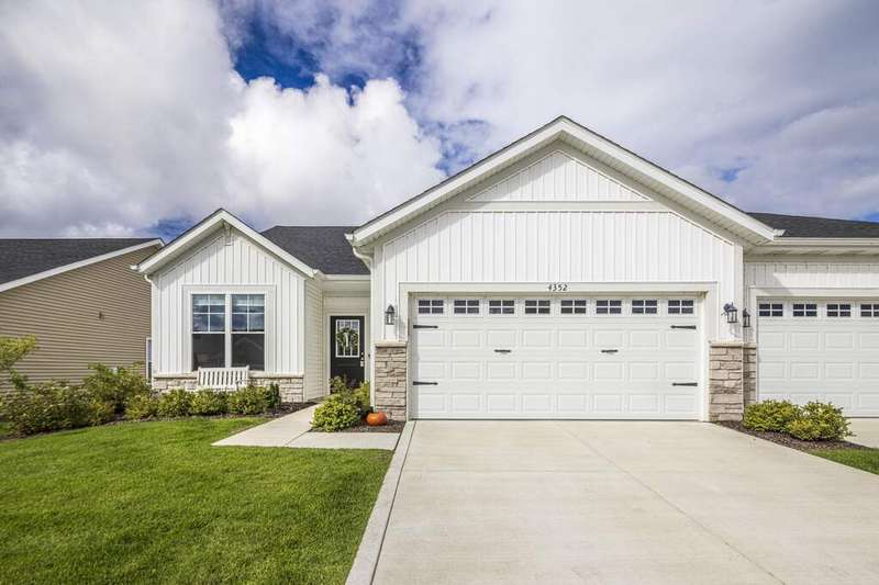 AAAFrontReflection0001