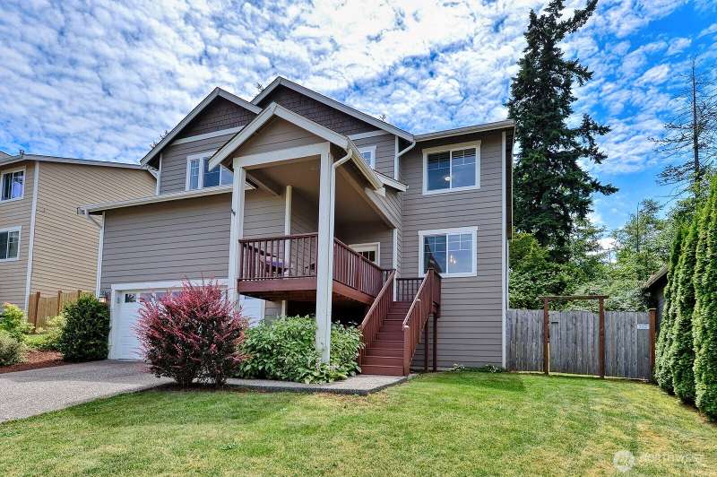 Welcome to 3606 Tree Farm Ct!