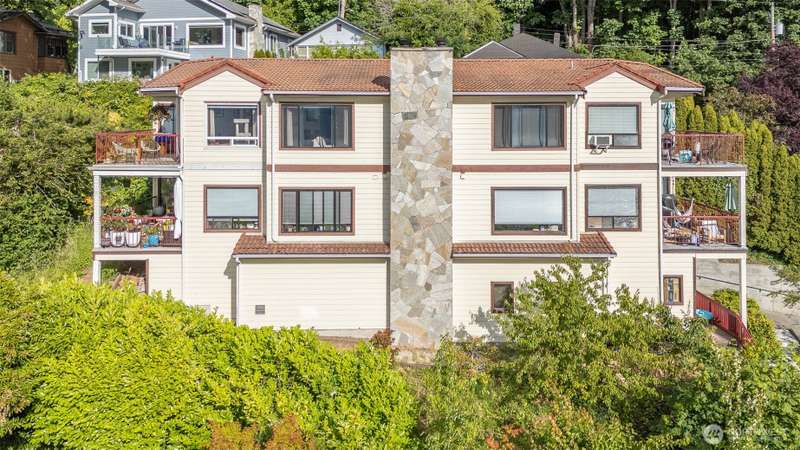 Incredible investment opportunity in a prime Alki Beach location!