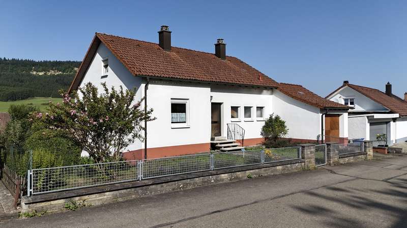 VON POLL IMMOBILIEN