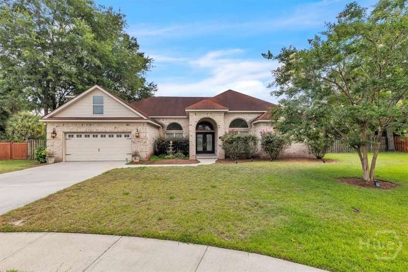 Stunning Custom Home on Cul-de-sac