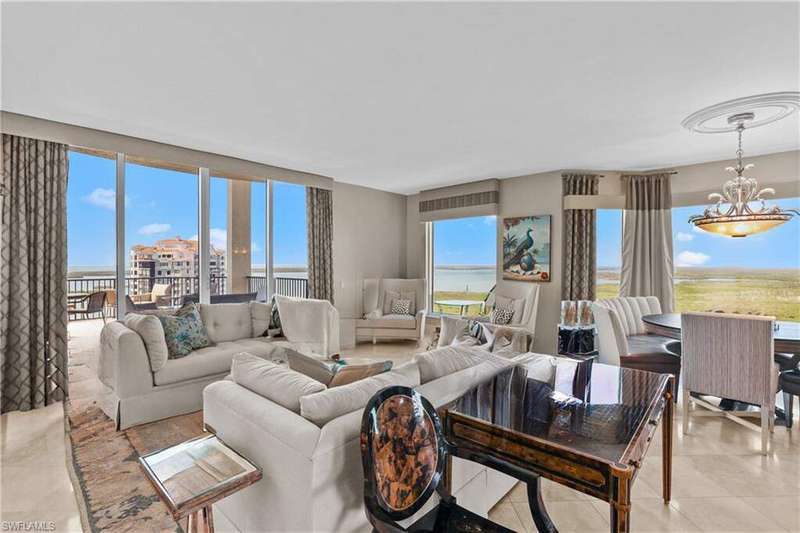 family room with access to open lanai