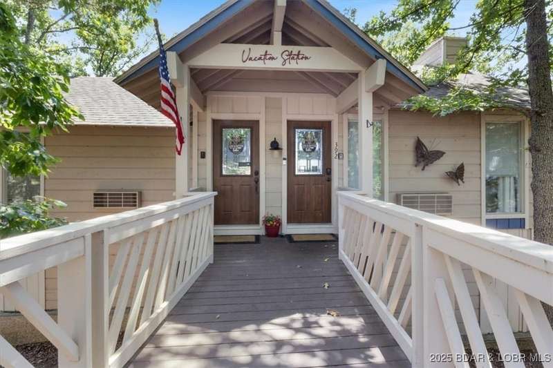 Walk right off the driveway into the home