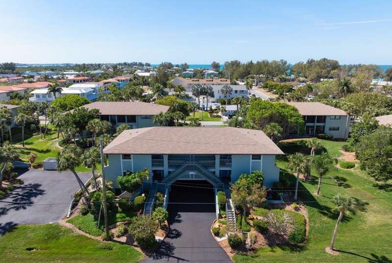 Welcome to Island Village Condos!