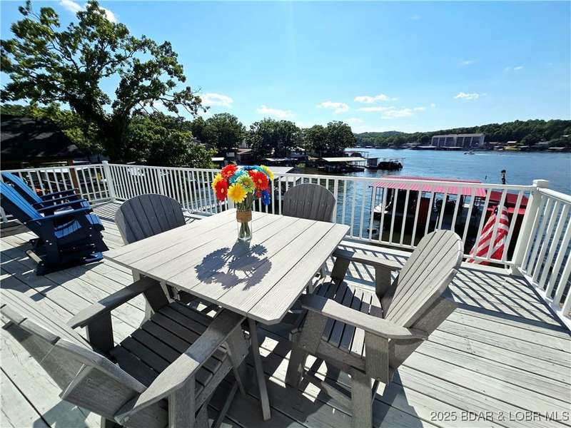 Main Level Sundeck