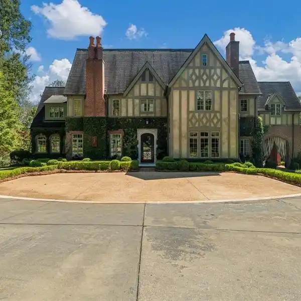 Tudor Estate on 14 Secluded Acres Near Columbus