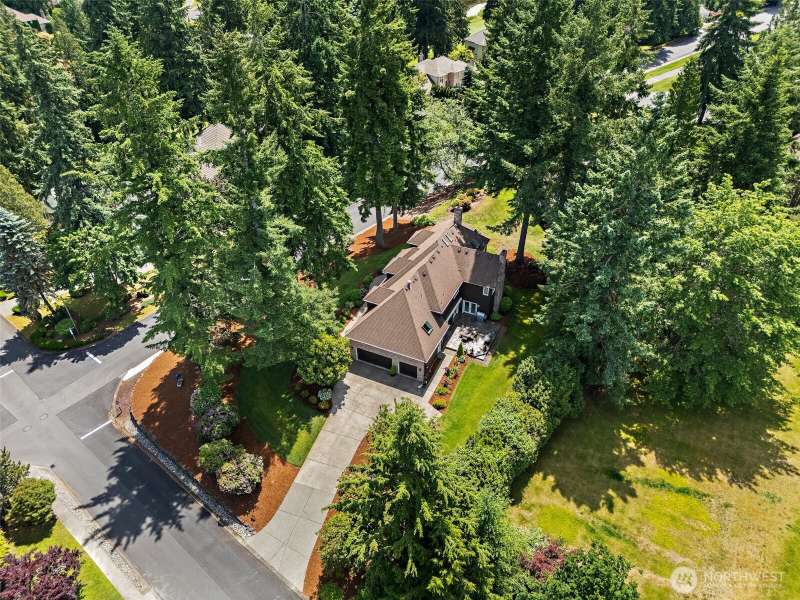 Fantastic Corner Lot!