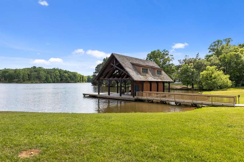 Canoe, paddle board, kayak at your disposal