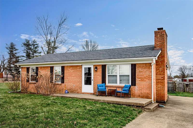 113 Moore Dr 1