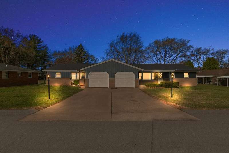 Investment Opportunity! Live in One side and rent out the other...
