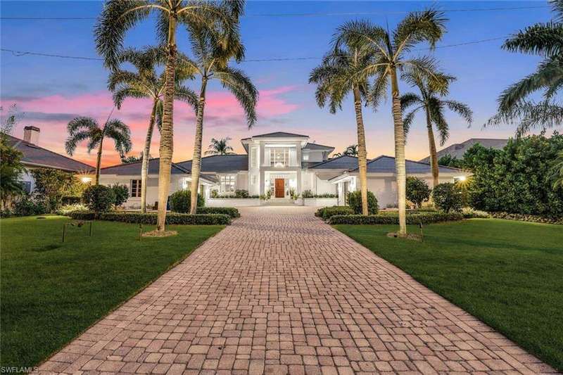 400 Spring Line  34103 Naples-print-004-001-Dock View 2-4200x2796-300dpi.jpg