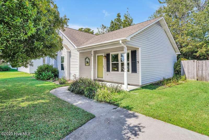 4409WoodcroftCourt-2