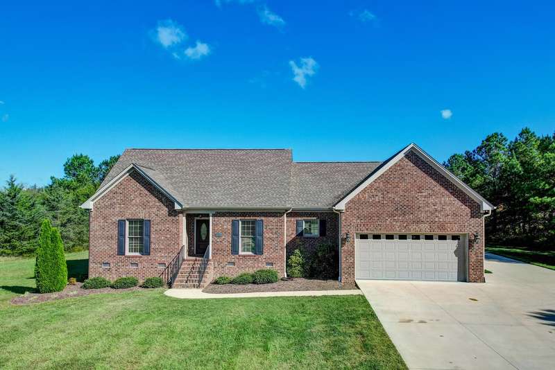 5715 Mt Vernon Church Rd-large-001-006-F
