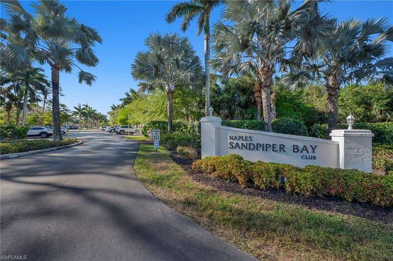 Welcome to Sandpiper Bay Club!
