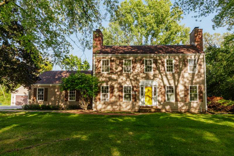 Salt Box Colonial