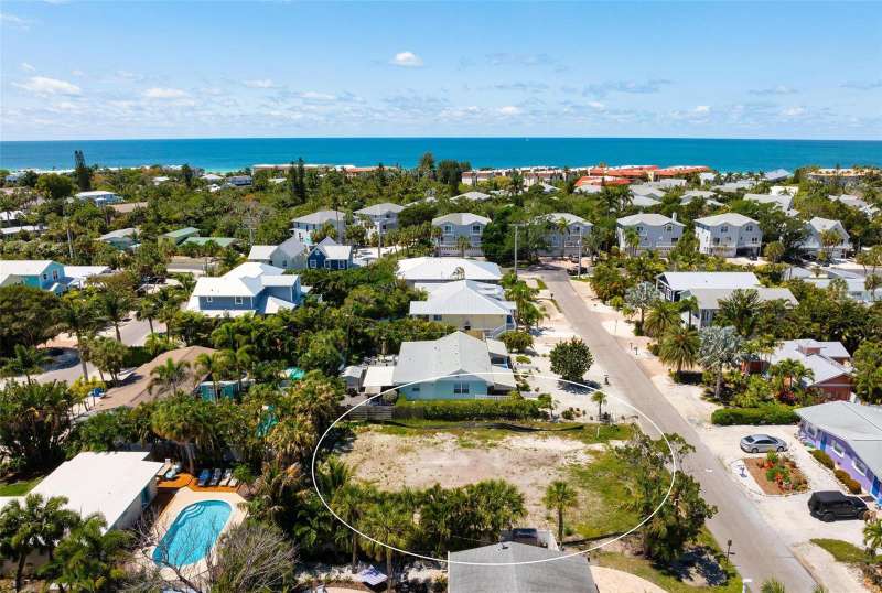 Vacant Land at 307 62nd St. Holmes Beach on Anna Maria Island just three blocks to the beach!