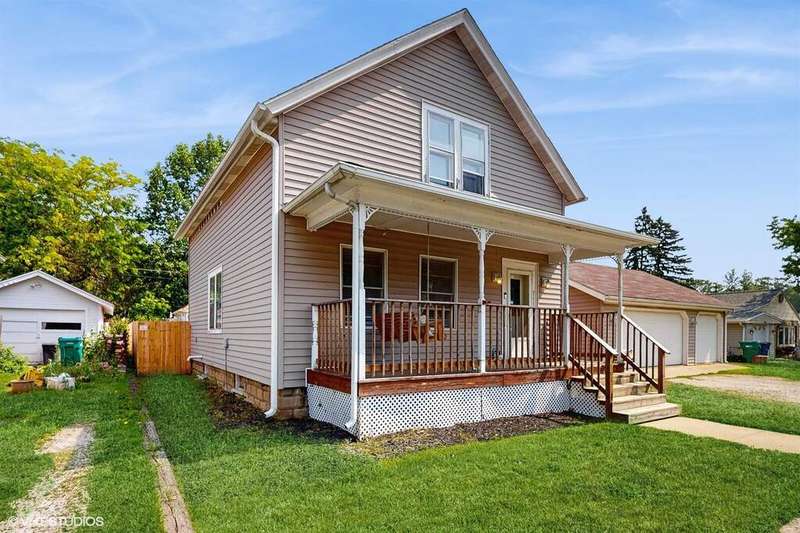 01_711EJeffersonAve_2001_Large