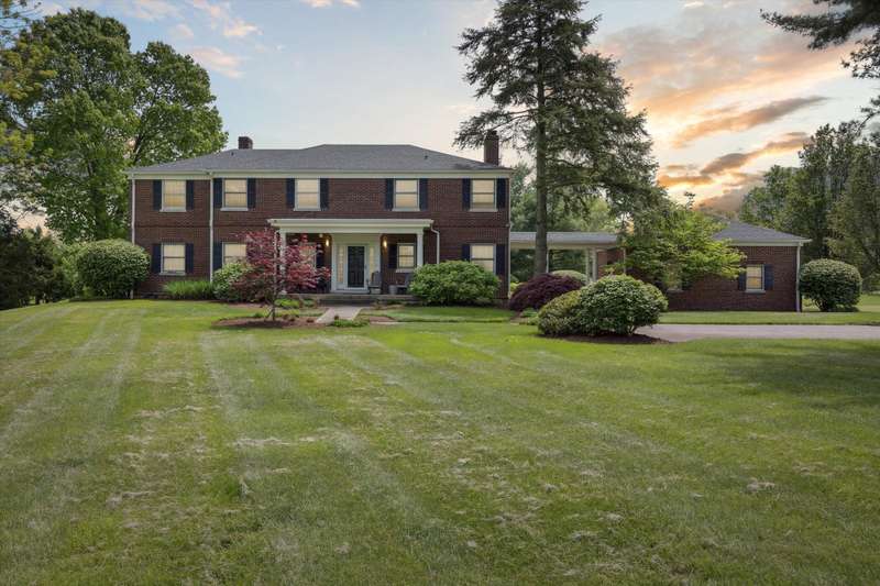 01-50-Chandamere-Way-Nicholasville-KY-40