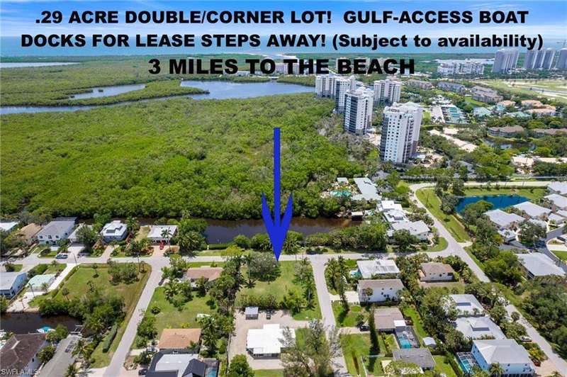 .29 ACRE DOUBLE/CORNER LOT! GULF-ACCESS BOAT DOCKS FOR LEASE STEPS AWAY! (Subject to availability)