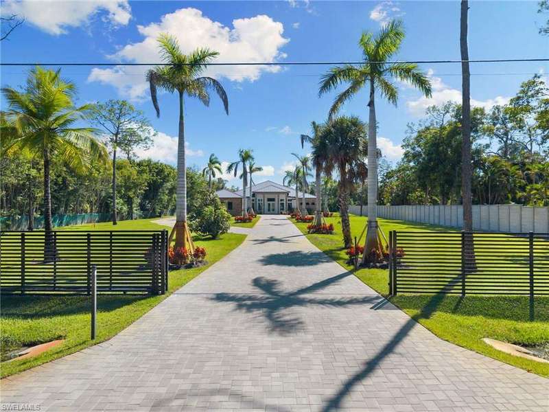 2.27 ACRES IN NAPLES’ COVETED LIVINGSTON WOODS!
