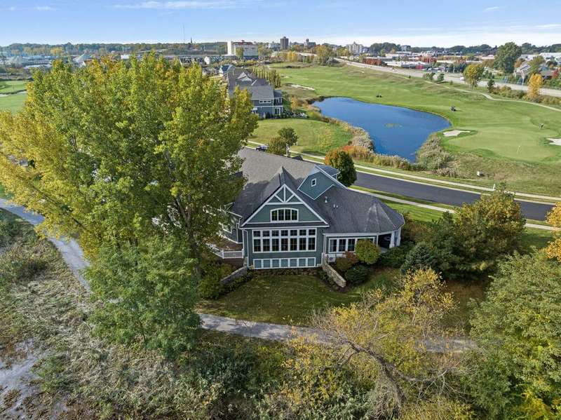 Amazing home in Harbor Shores!