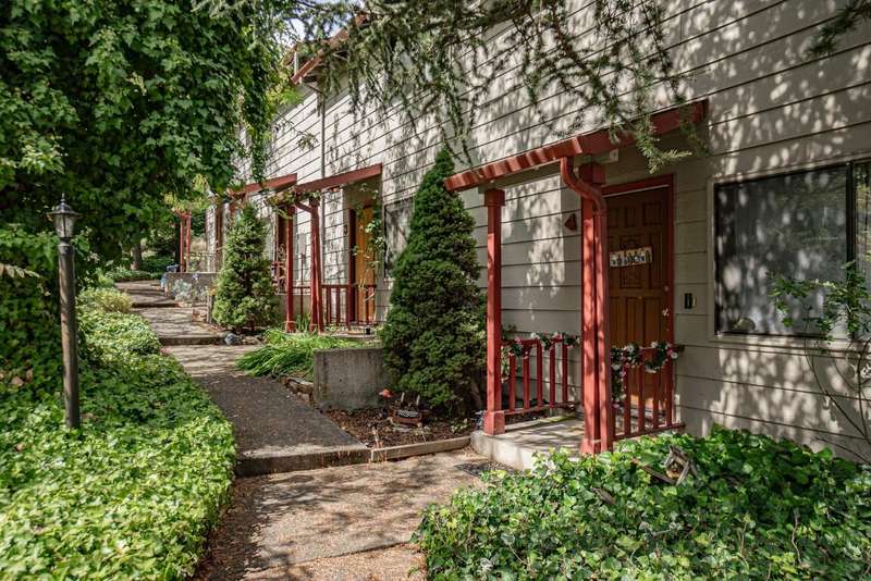 4-Plex Near Downtown Ashland