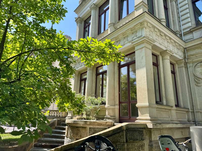 VON POLL Immobilien