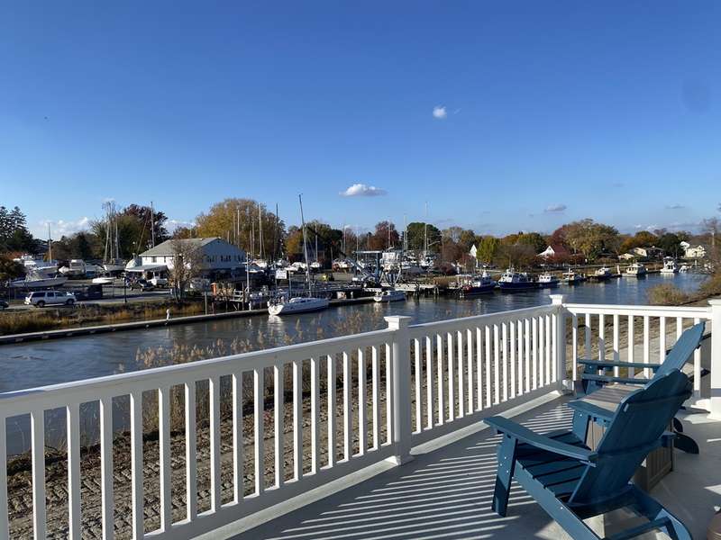 Waterview w/ Double Deck