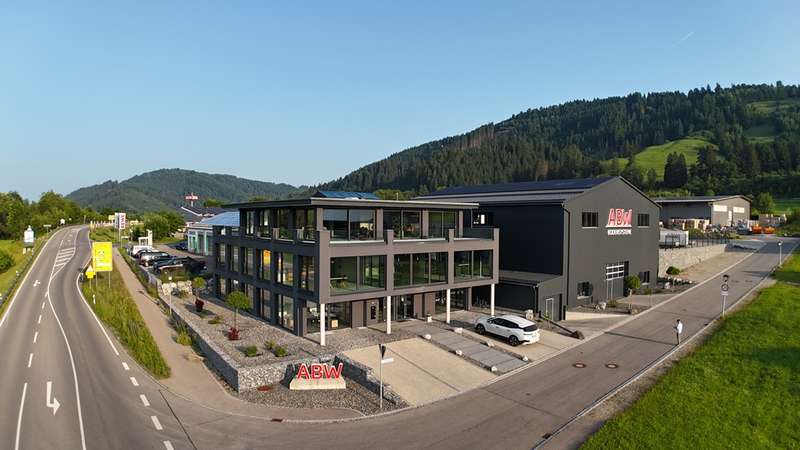 Drohnenaufnahme Bürogebäude