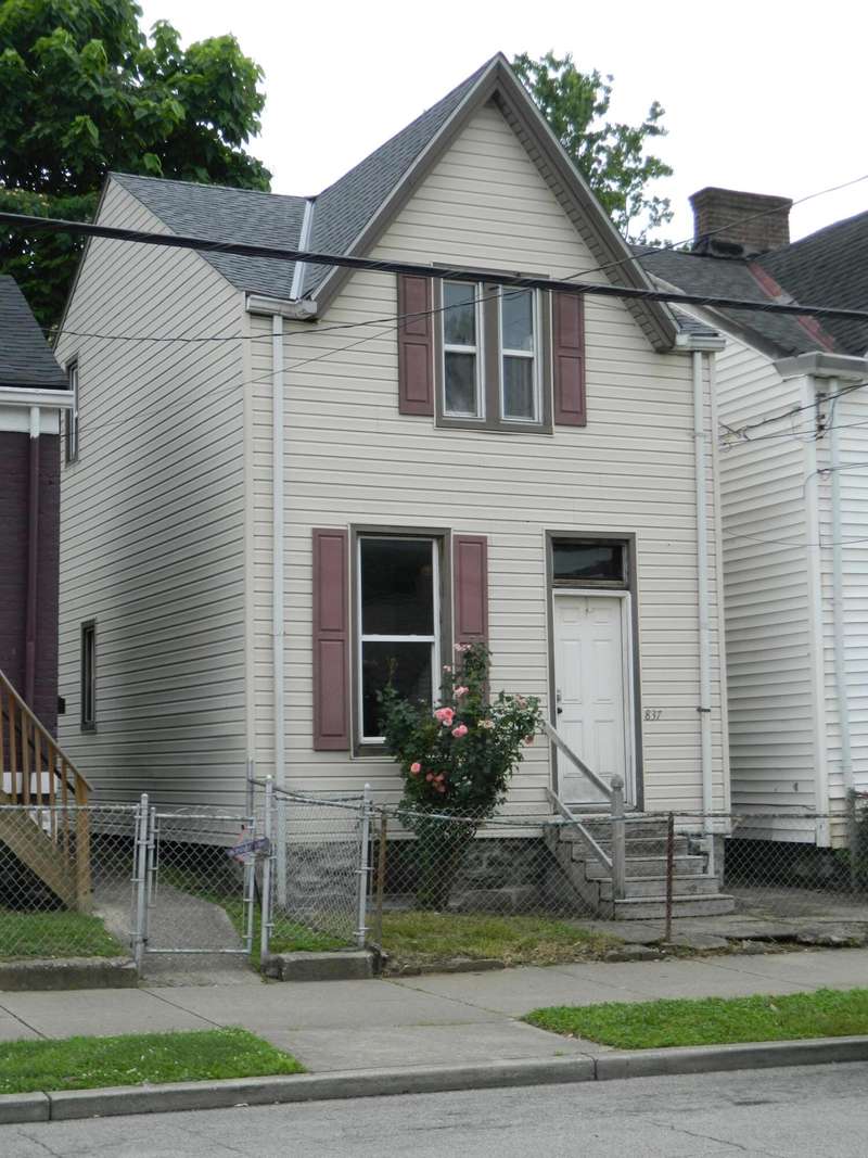837 Central
