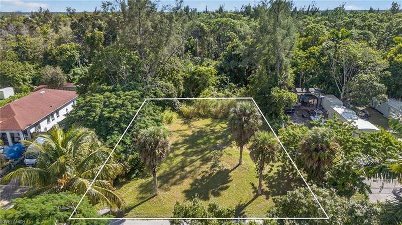 RARE DOUBLE LOT: 0.29 ACRES