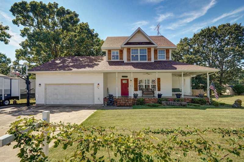 836 Tracy Ln-2