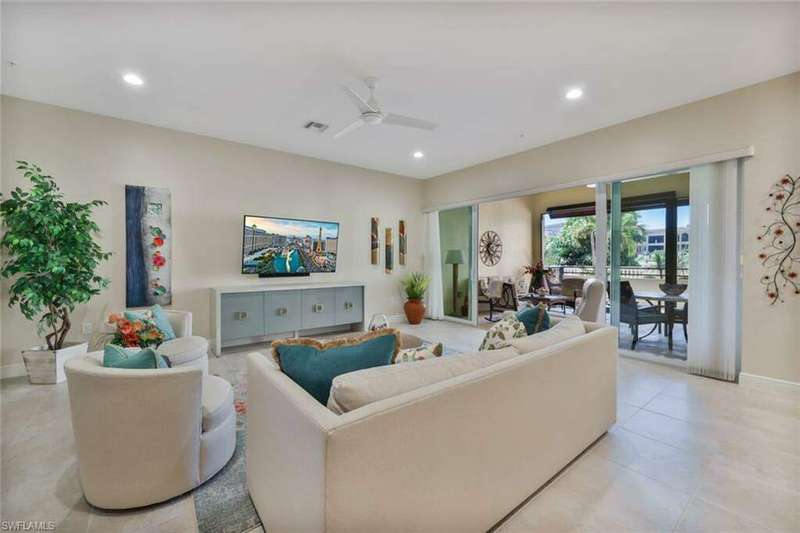 Great kitchen storage including on both sides of the kitchen island! Great use of space in this home and spectacular kitchen space!