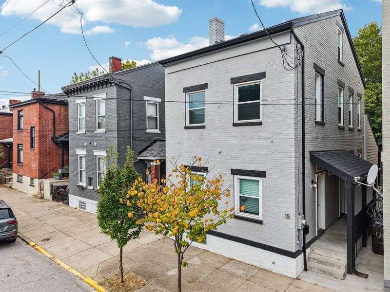 5-web-or-mls-E 9th St-S0710-005