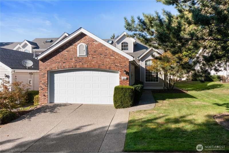 Welcome home to highly desired Soos creek village