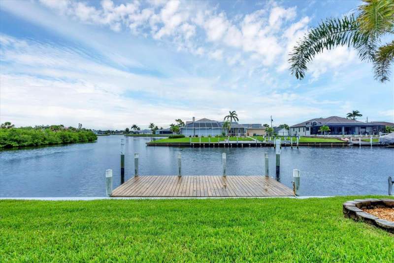 Dock & Boating area