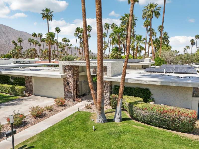 1-web-or-mls-E Sierra Way-2404-063