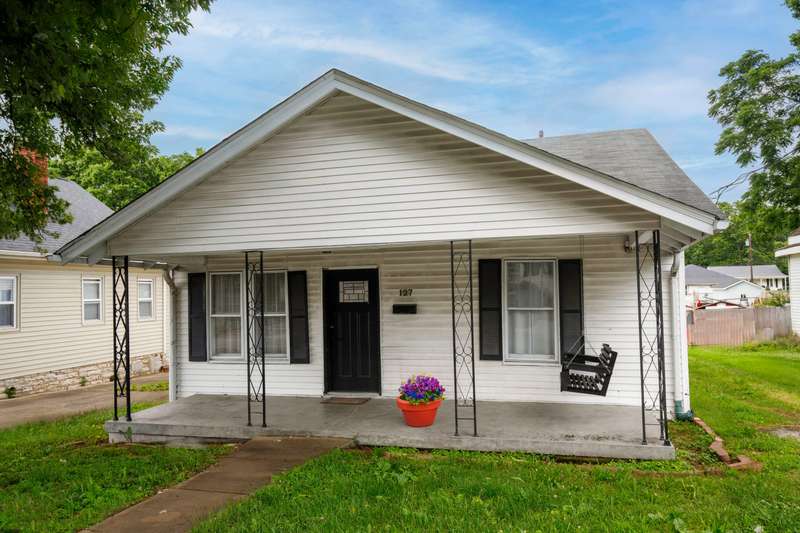 127 Locust 1