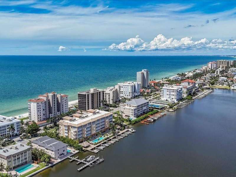 View of Vanderbilt Beach featuring the Gulf of America