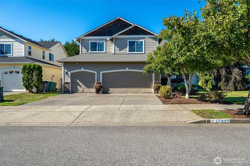 Charming exterior on this lovely home, plenty of driveway parking too!